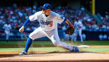 World Series-winning manager gets emotional after learning on live TV his team will retire his number